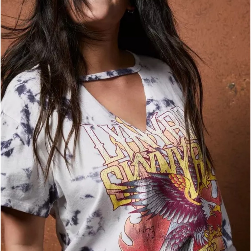 Torrid lynyrd skynyrd choker tee